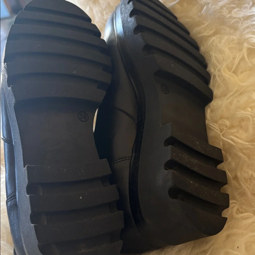 Barney’s New York Platform Combat Boots 8 (39)